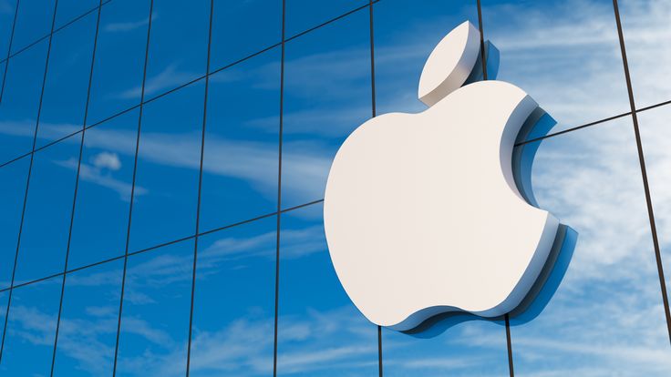 Can AI Push and iPhone 17 Reverse the Lagging Stock Performance For Apple?